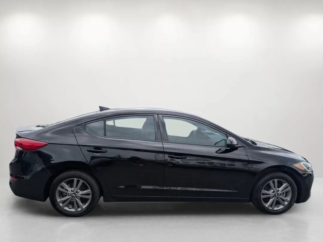 2018 /Beige Hyundai Elantra Value Edition (5NPD84LF9JH) with an Regular Unleaded I-4 2.0 L/122 engine, 6-Speed Automatic w/OD transmission, located at 804 22nd Ave, Phenix City, AL, 36870, (334) 297-1860, 32.484749, -85.024475 - 2018 Hyundai Elantra Value Edition - Photo#3