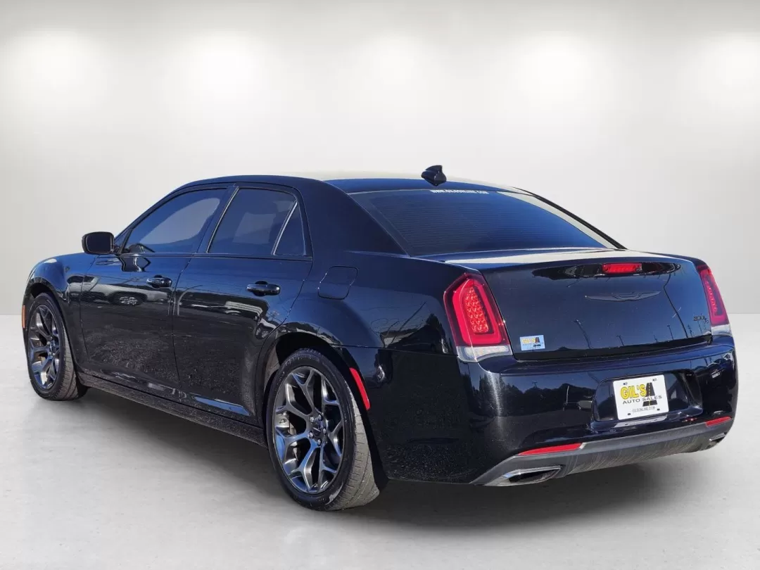 2015 /Black Chrysler 300 300S (2C3CCABG4FH) with an Other engine, located at 7000 Northlake Connector, Columbus, GA, 31904, (706) 987-8085, 32.524975, -84.978134 - 2015 Chrysler 300 300S - Photo#6