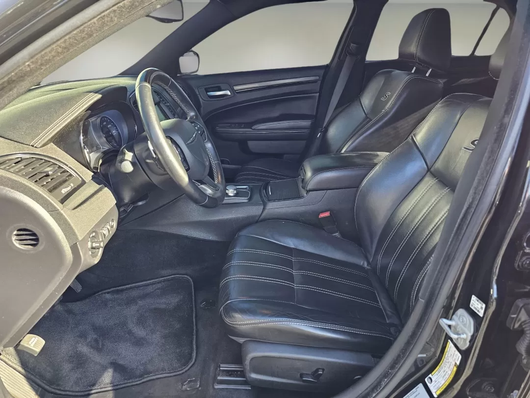 2015 /Black Chrysler 300 300S (2C3CCABG4FH) with an Other engine, located at 7000 Northlake Connector, Columbus, GA, 31904, (706) 987-8085, 32.524975, -84.978134 - 2015 Chrysler 300 300S - Photo#9
