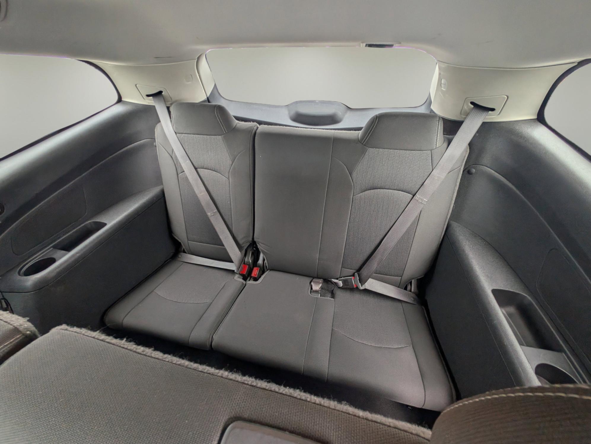 2016 /Ebony Chevrolet Traverse LT (1GNKRGKD7GJ) with an Gas V6 3.6L/217 engine, 6-Speed Automatic transmission, located at 7000 Northlake Connector, Columbus, GA, 31904, (706) 987-8085, 32.524975, -84.978134 - 2016 Chevrolet Traverse LT - Photo#11