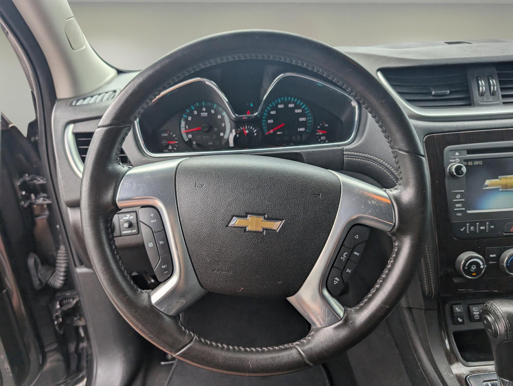 2016 /Ebony Chevrolet Traverse LT (1GNKRGKD7GJ) with an Gas V6 3.6L/217 engine, 6-Speed Automatic transmission, located at 7000 Northlake Connector, Columbus, GA, 31904, (706) 987-8085, 32.524975, -84.978134 - 2016 Chevrolet Traverse LT - Photo#15