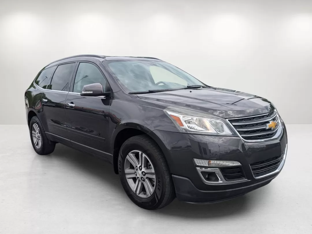 2016 /Ebony Chevrolet Traverse LT (1GNKRGKD7GJ) with an Other engine, located at 3959 U.S. 80 W, Phenix City, AL, 36870, (334) 297-4885, 32.469296, -85.135185 - 2016 Chevrolet Traverse LT - Photo#2