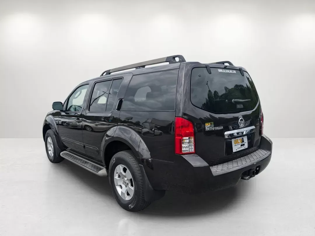 2011 /Cafe Latte Nissan Pathfinder S (5N1AR1NB6BC) with an Gas V6 4.0L/241 engine, 5-Speed Automatic transmission, located at 3959 U.S. 80 W, Phenix City, AL, 36870, (334) 297-4885, 32.469296, -85.135185 - 2011 Nissan Pathfinder S - Photo#6