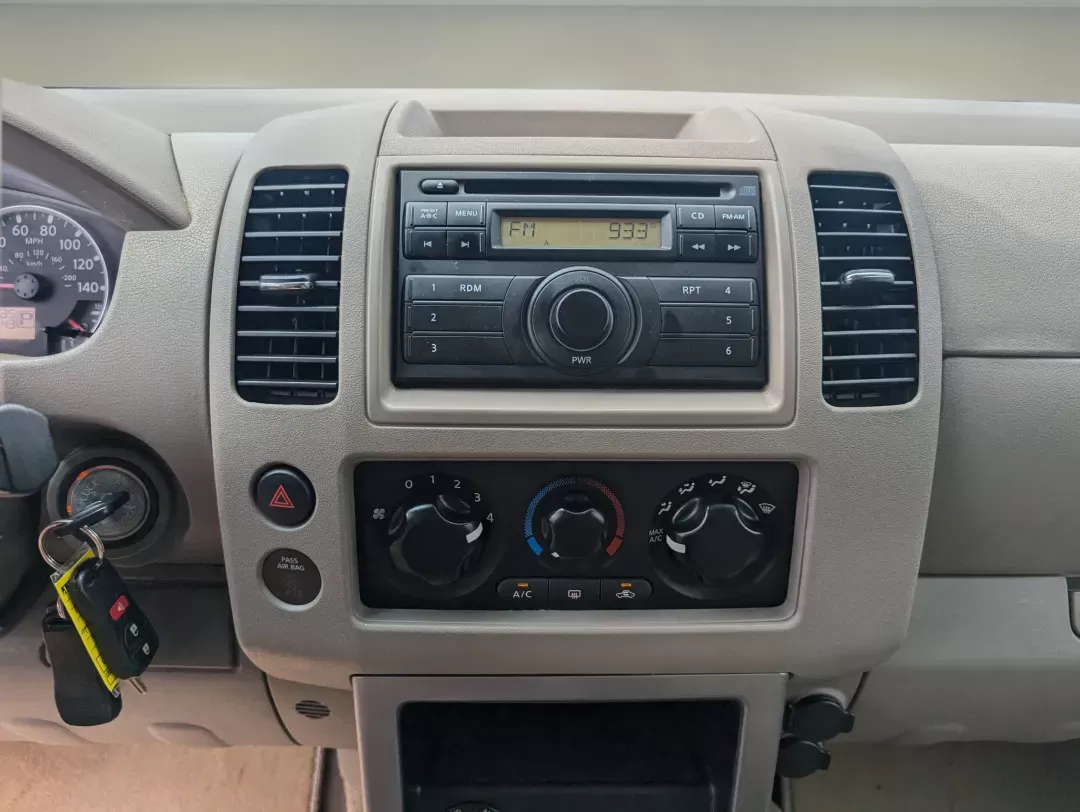 2011 /Cafe Latte Nissan Pathfinder S (5N1AR1NB6BC) with an Gas V6 4.0L/241 engine, 5-Speed Automatic transmission, located at 5115 14th Ave., Columbus, GA, 31904, (706) 323-0345, 32.511494, -84.971046 - 2011 Nissan Pathfinder S - Photo#15