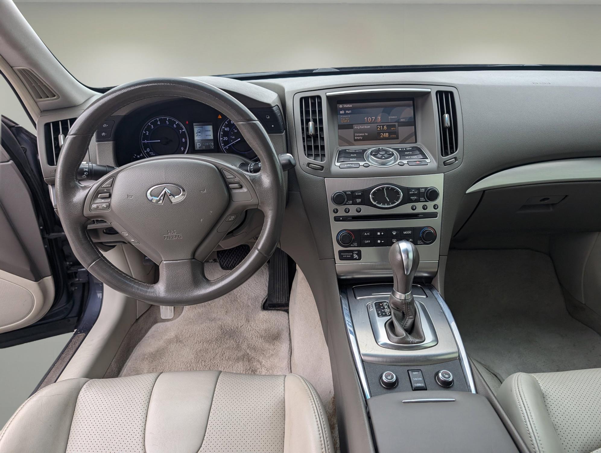 2012 /Stone Infiniti G25 Sedan x (JN1DV6AR8CM) with an Gas V6 2.5L/152 engine, 7-Speed Automatic w/OD transmission, located at 1430 Gateway Drive, Opelika, AL, 36801, (334) 239-0944, 32.637871, -85.409790 - 2012 Infiniti G25 Sedan x - Photo#11