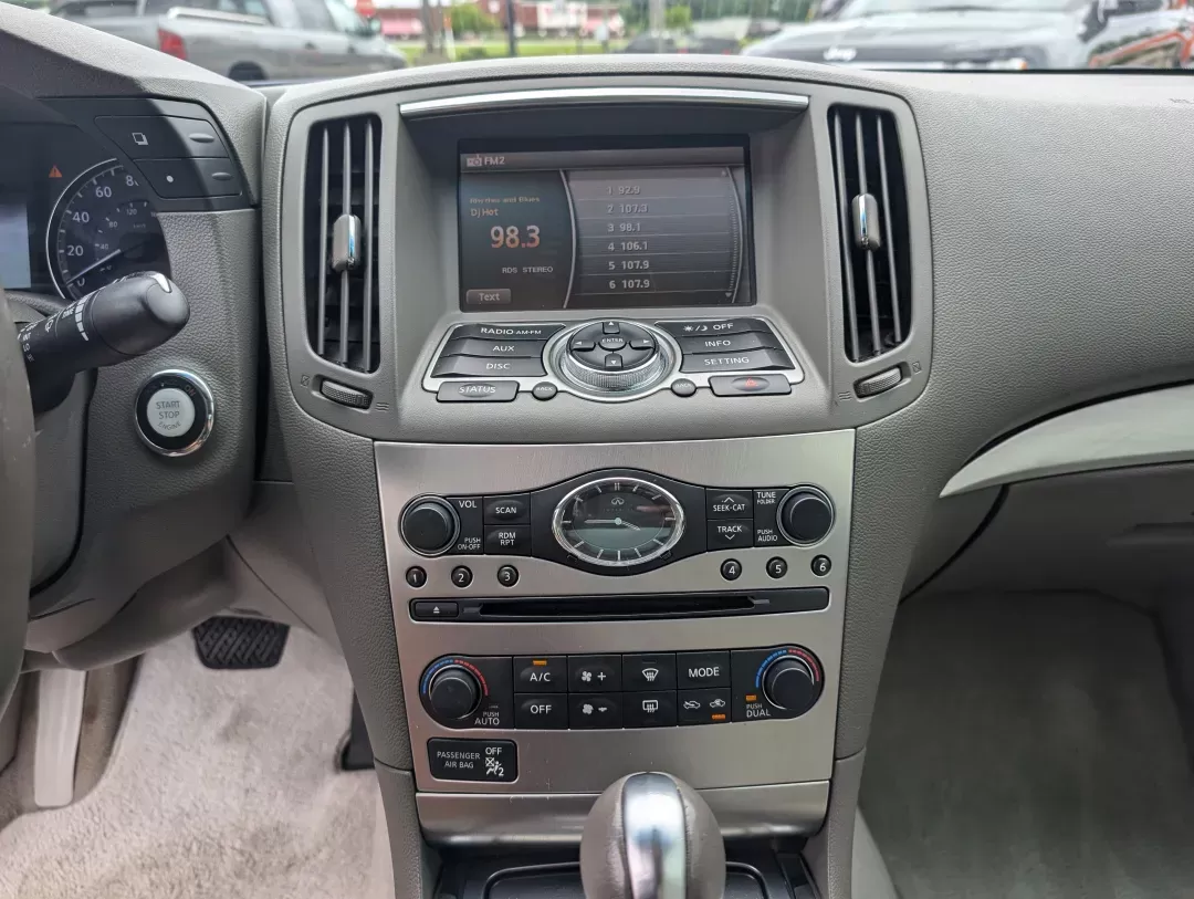 2012 /Stone Infiniti G25 Sedan x (JN1DV6AR8CM) with an Other engine, located at 5115 14th Ave., Columbus, GA, 31904, (706) 323-0345, 32.511494, -84.971046 - **Experience Luxury and Reliability with This 2012 Infiniti G25 Sedan Perfect for Opelika Adventures!**<br /> <br /> When it comes to finding the ideal vehicle for your daily commute, family outings, or weekend adventures, nothing beats the blend of luxury and practicality offered by this stunning - Photo#14