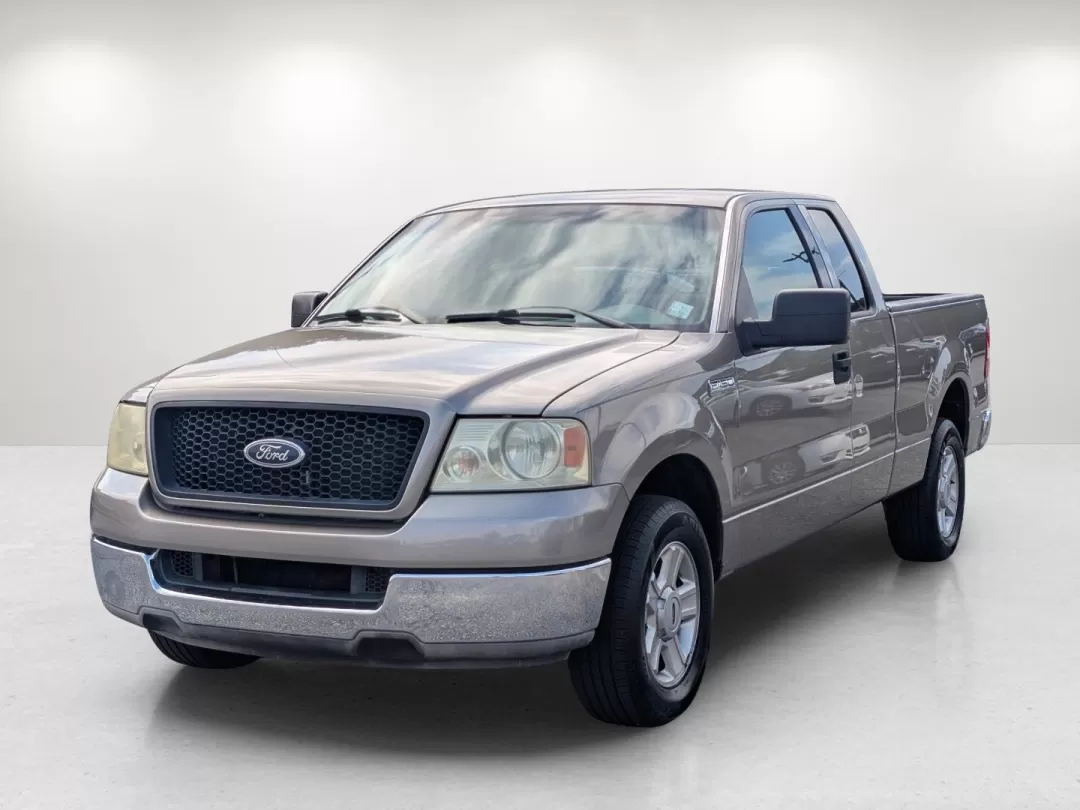 2004 Ford F-150 XLT (1FTRX12W34N) with an Other engine, located at 3959 U.S. 80 W, Phenix City, AL, 36870, (334) 297-4885, 32.469296, -85.135185 - 2004 Ford F-150 XLT - Photo#1