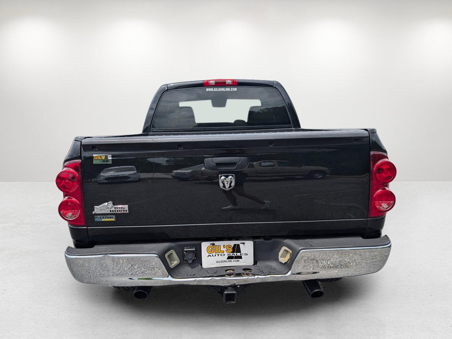 2008 /Medium Slate Gray Dodge Ram 1500 SLT (1D7HA18N38S) with an Gas V8 4.7L/287 engine, 5-Speed Automatic w/OD transmission, located at 5115 14th Ave., Columbus, GA, 31904, (706) 323-0345, 32.511494, -84.971046 - 2008 Dodge Ram 1500 SLT - Photo#5