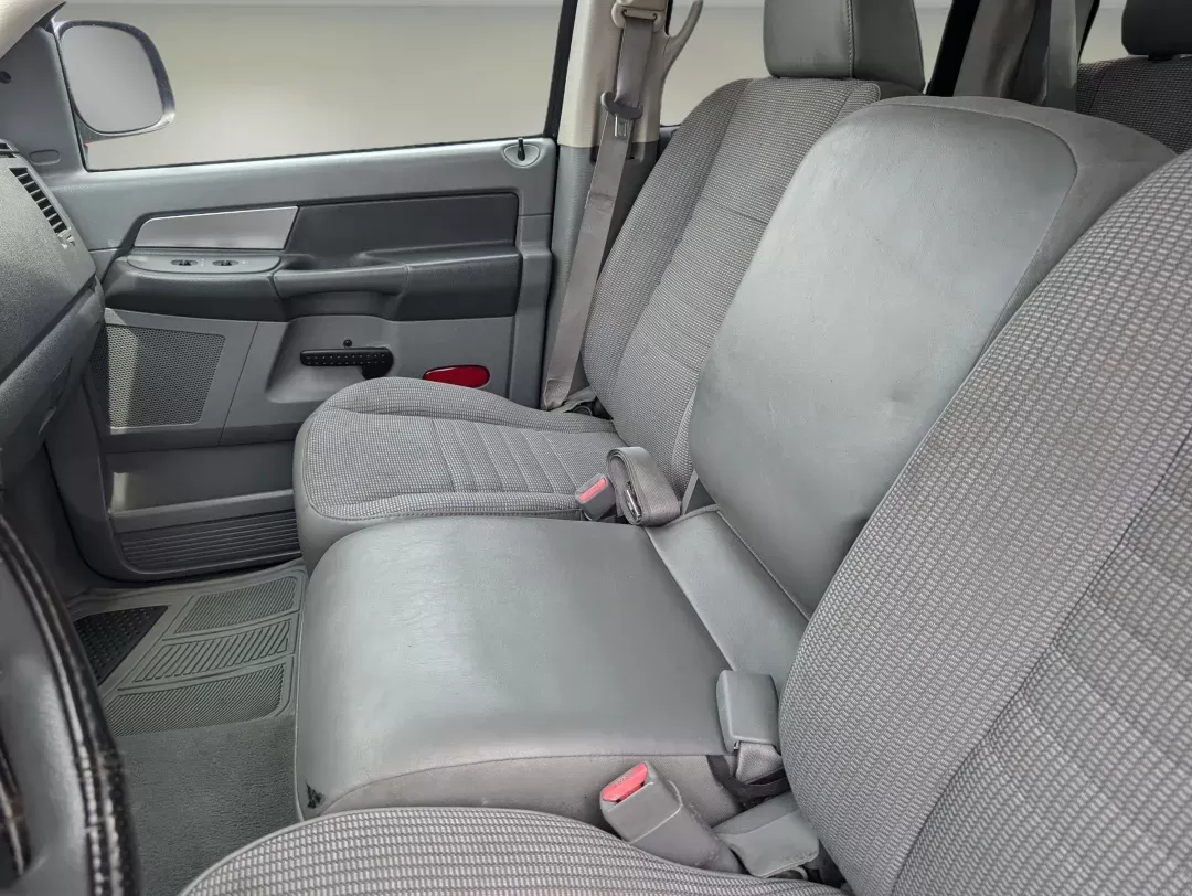 2008 /Medium Slate Gray Dodge Ram 1500 SLT (1D7HA18N38S) with an Gas V8 4.7L/287 engine, 5-Speed Automatic w/OD transmission, located at 5115 14th Ave., Columbus, GA, 31904, (706) 323-0345, 32.511494, -84.971046 - 2008 Dodge Ram 1500 SLT - Photo#10
