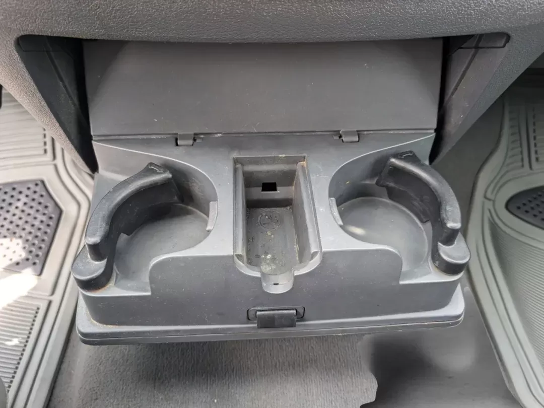 2008 /Medium Slate Gray Dodge Ram 1500 SLT (1D7HA18N38S) with an Gas V8 4.7L/287 engine, 5-Speed Automatic w/OD transmission, located at 5115 14th Ave., Columbus, GA, 31904, (706) 323-0345, 32.511494, -84.971046 - 2008 Dodge Ram 1500 SLT - Photo#13