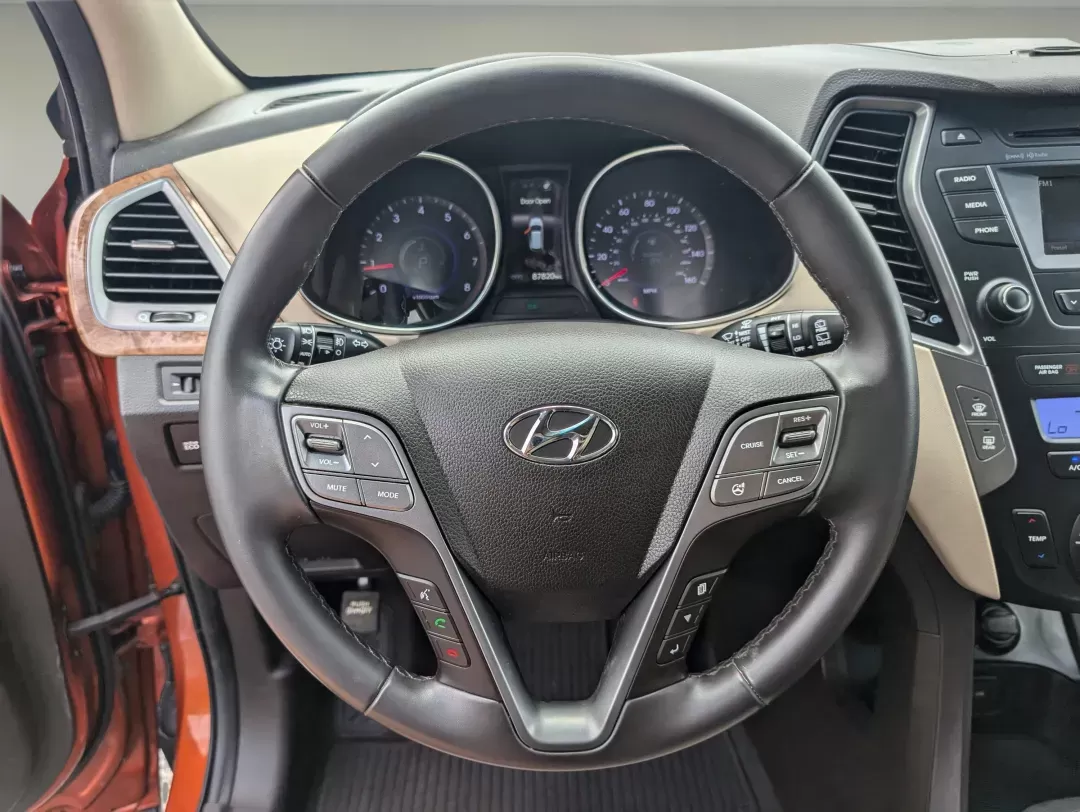 2016 /Beige Hyundai Santa Fe Sport (5XYZU3LB9GG) with an Regular Unleaded I-4 2.4 L/144 engine, 6-Speed Automatic w/OD transmission, located at 5115 14th Ave., Columbus, GA, 31904, (706) 323-0345, 32.511494, -84.971046 - 2016 Hyundai Santa Fe Sport - Photo#15