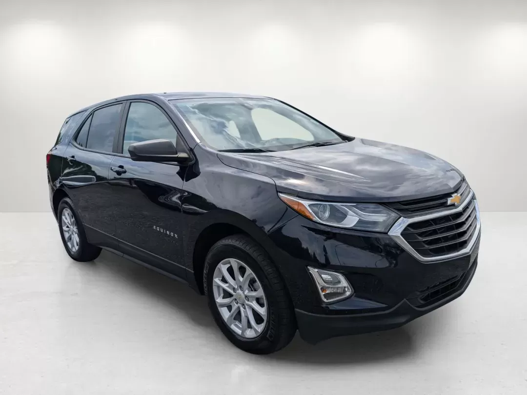 2021 /Medium Ash Gray Chevrolet Equinox LS (3GNAXHEV2MS) with an Turbocharged Gas I4 1.5L/92 engine, 6-Speed Automatic transmission, located at 5115 14th Ave., Columbus, GA, 31904, (706) 323-0345, 32.511494, -84.971046 - 2021 Chevrolet Equinox LS - Photo#2