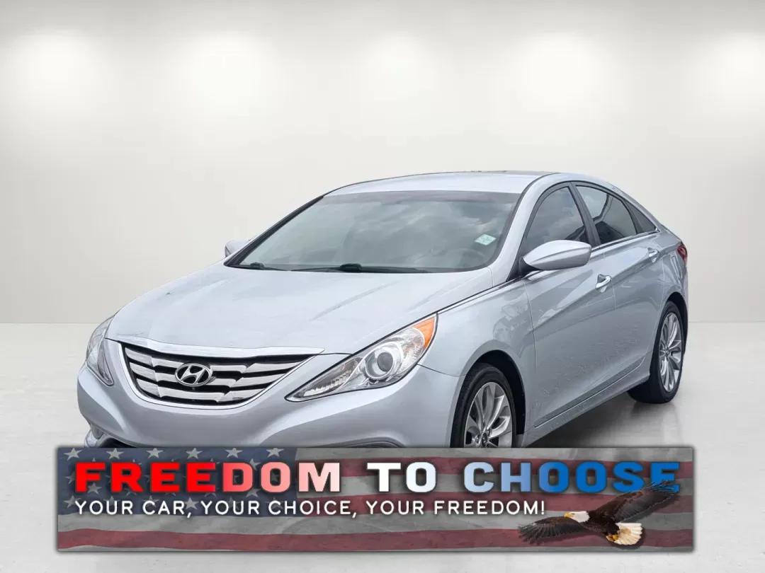 photo of 2012 Hyundai Sonata 2.4L SE