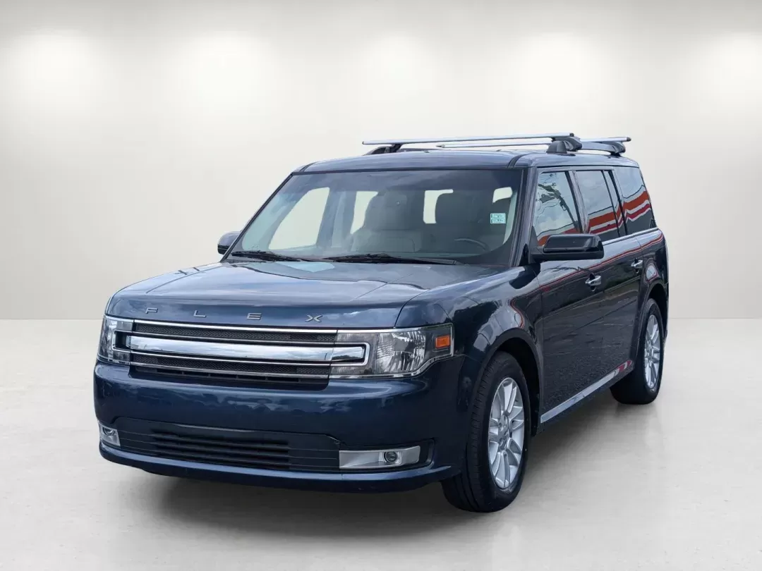 2017 Ford Flex SEL (2FMGK5C8XHB) with an Regular Unleaded V-6 3.5 L/213 engine, 6-Speed Automatic w/OD transmission, located at 7000 Northlake Connector, Columbus, GA, 31904, (706) 987-8085, 32.524975, -84.978134 - 2017 Ford Flex SEL - Photo#0