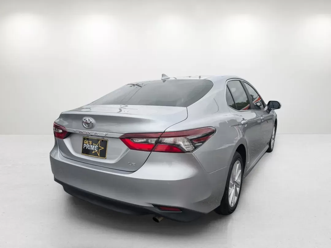 2021 Toyota Camry LE (4T1C11AK1MU) with an Regular Unleaded I-4 2.5 L/152 engine, 8-Speed Automatic w/OD transmission, located at 3959 U.S. 80 W, Phenix City, AL, 36870, (334) 297-4885, 32.469296, -85.135185 - 2021 Toyota Camry LE - Photo#4