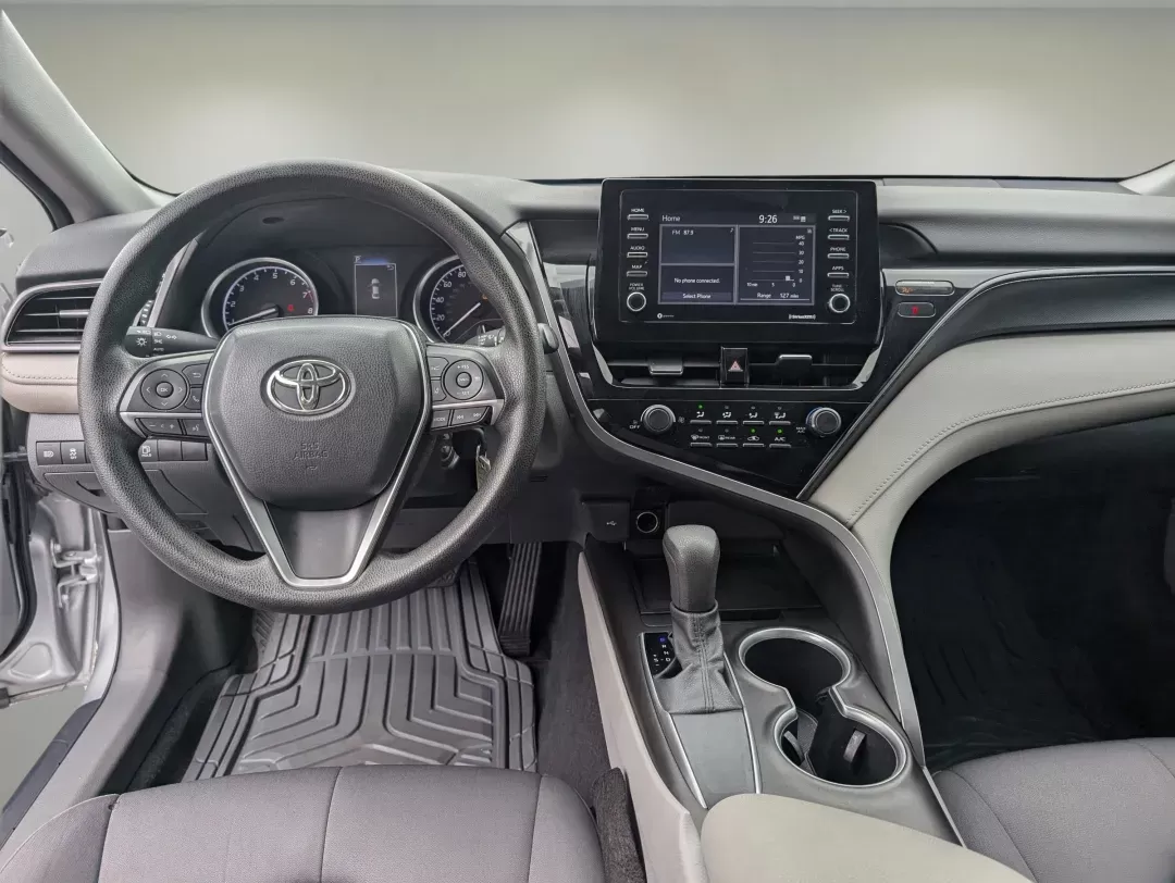 2021 Toyota Camry LE (4T1C11AK1MU) with an Regular Unleaded I-4 2.5 L/152 engine, 8-Speed Automatic w/OD transmission, located at 3959 U.S. 80 W, Phenix City, AL, 36870, (334) 297-4885, 32.469296, -85.135185 - 2021 Toyota Camry LE - Photo#11