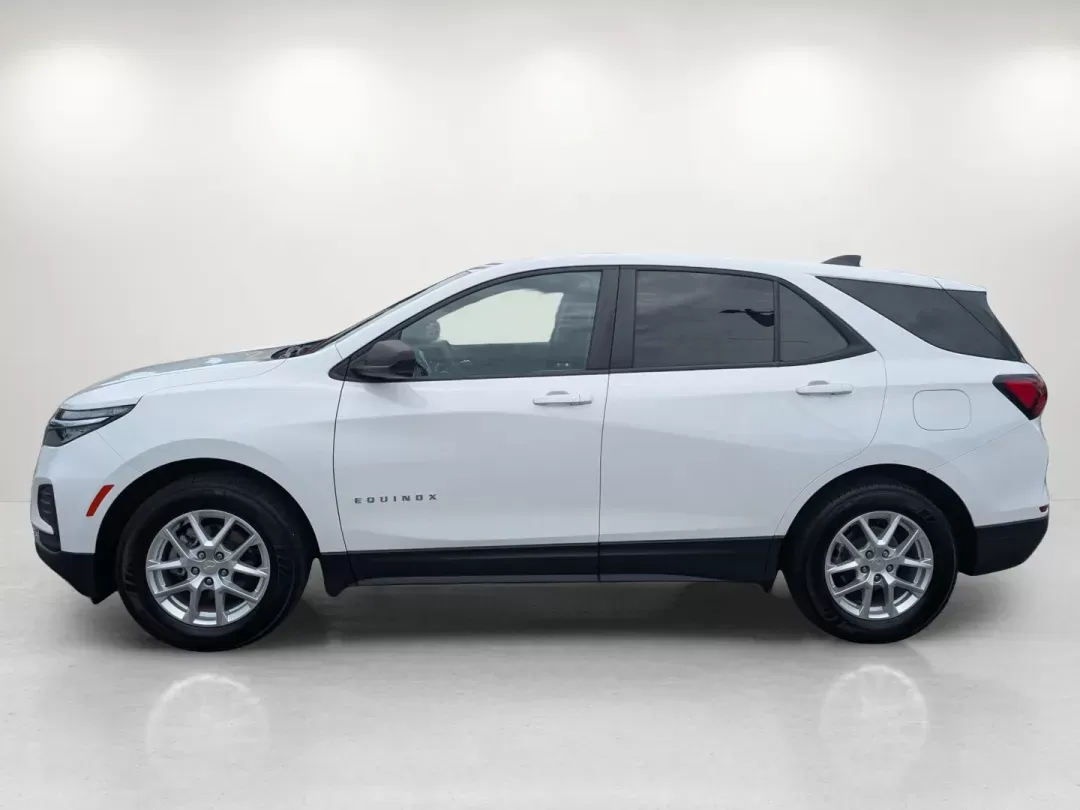 2022 /Medium Ash Gray Chevrolet Equinox LS (3GNAXHEV9NS) with an Turbocharged Gas I4 1.5L/92 engine, 6-Speed Automatic transmission, located at 7000 Northlake Connector, Columbus, GA, 31904, (706) 987-8085, 32.524975, -84.978134 - 2022 Chevrolet Equinox LS - Photo#7