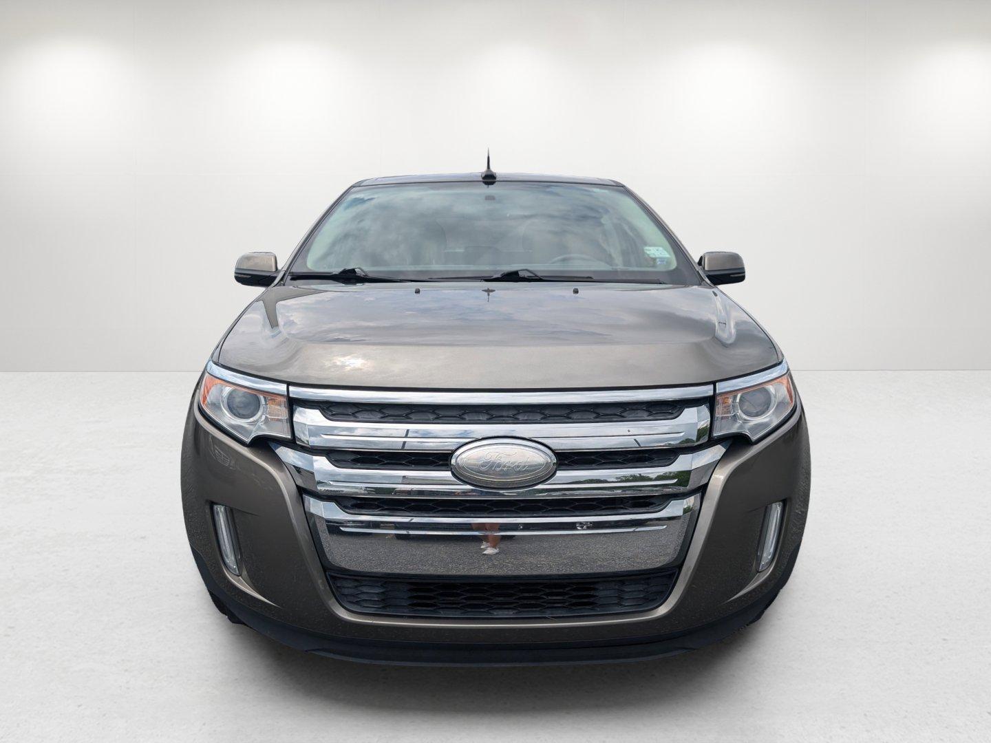 2013 Ford Edge SEL (2FMDK3JC3DB) with an Gas V6 3.5L/213 engine, 6-Speed Automatic w/manual shift transmission, located at 1430 Gateway Drive, Opelika, AL, 36801, (334) 239-0944, 32.637871, -85.409790 - 2013 Ford Edge SEL - Photo#1