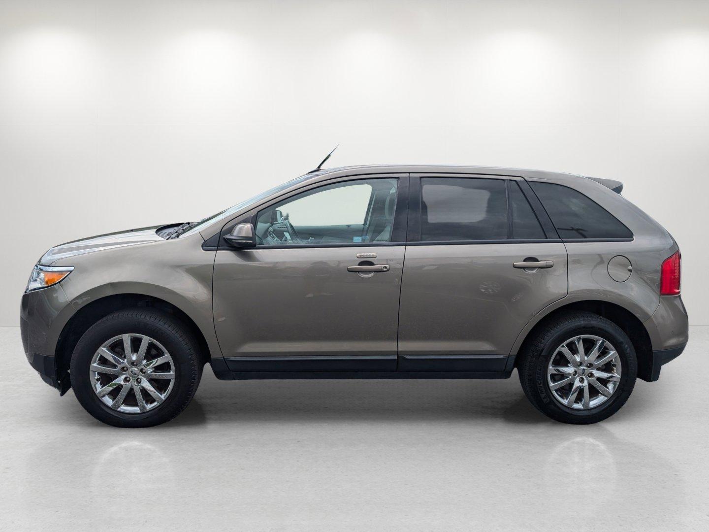 2013 Ford Edge SEL (2FMDK3JC3DB) with an Gas V6 3.5L/213 engine, 6-Speed Automatic w/manual shift transmission, located at 1430 Gateway Drive, Opelika, AL, 36801, (334) 239-0944, 32.637871, -85.409790 - 2013 Ford Edge SEL - Photo#7