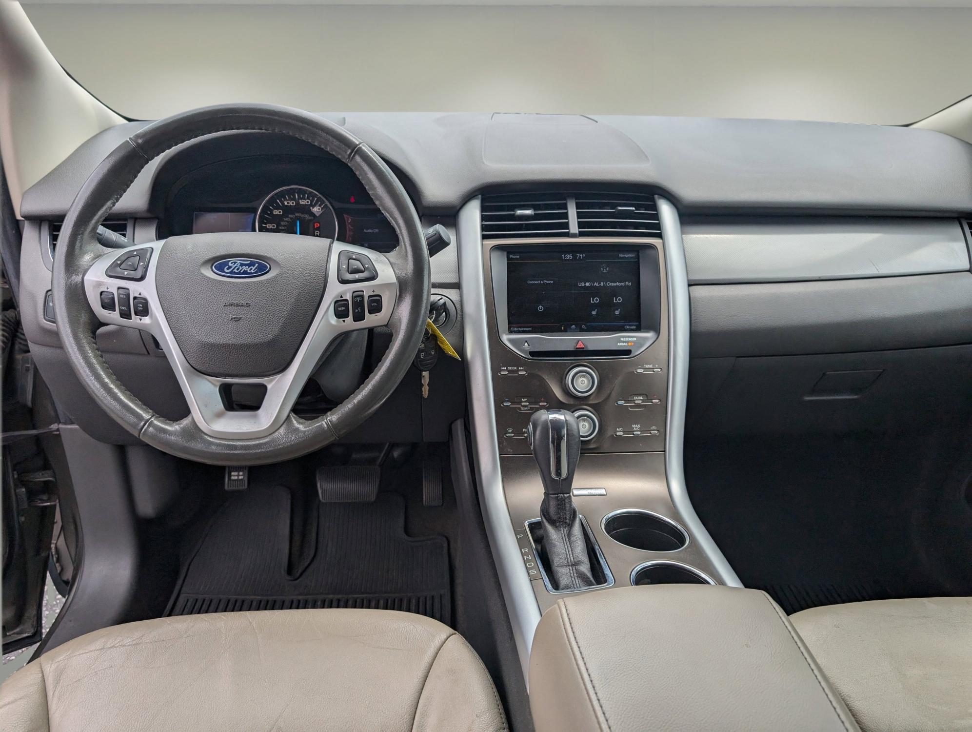 2013 Ford Edge SEL (2FMDK3JC3DB) with an Gas V6 3.5L/213 engine, 6-Speed Automatic w/manual shift transmission, located at 1430 Gateway Drive, Opelika, AL, 36801, (334) 239-0944, 32.637871, -85.409790 - 2013 Ford Edge SEL - Photo#11