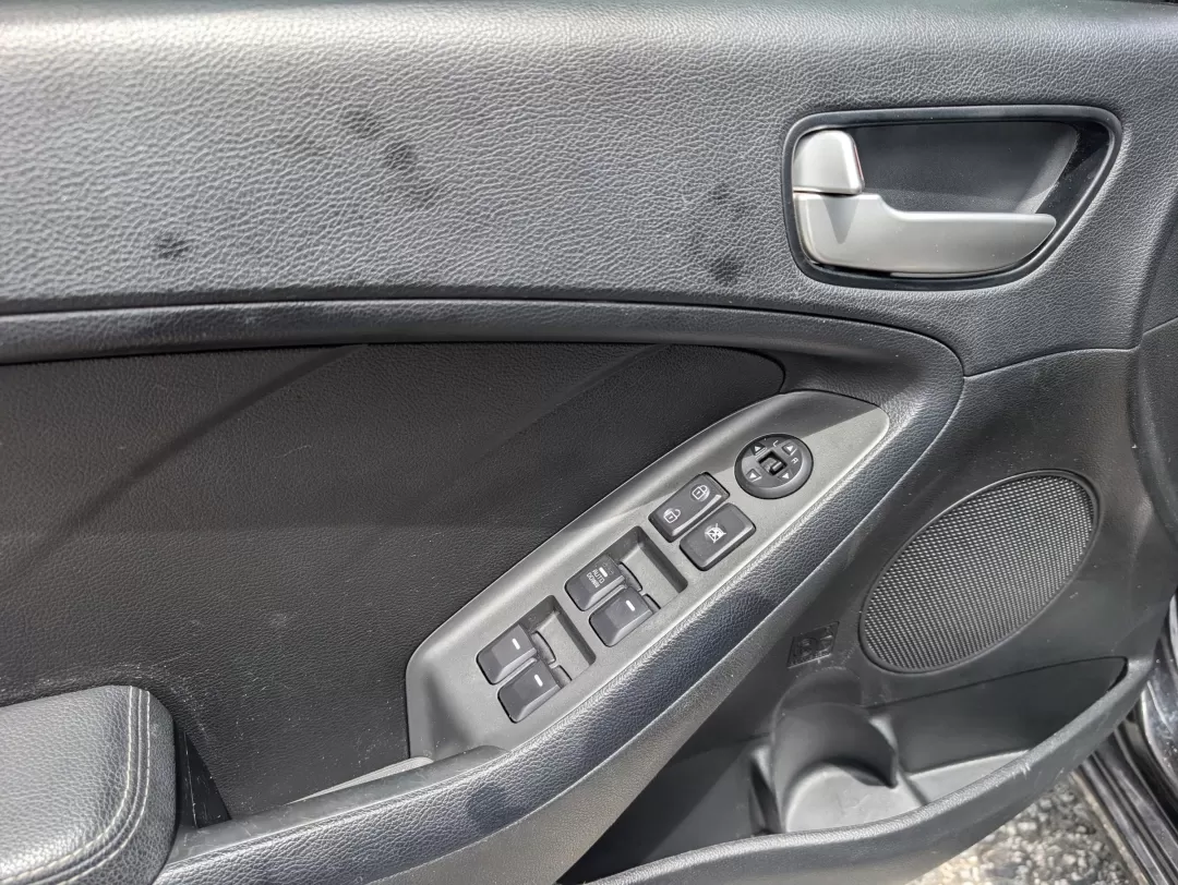 2018 /Black Kia Forte LX (3KPFL4A75JE) with an Other engine, located at 3959 U.S. 80 W, Phenix City, AL, 36870, (334) 297-4885, 32.469296, -85.135185 - **Discover Freedom and Comfort with the 2018 Kia Forte at Gils Auto Phenix City #2!**<br /> <br /> Are you searching for a reliable vehicle that balances style, comfort, and efficiency? Look no further than our stunning 2018 Kia Forte, perfect for those daily commutes or weekend adventures with fam - Photo#9