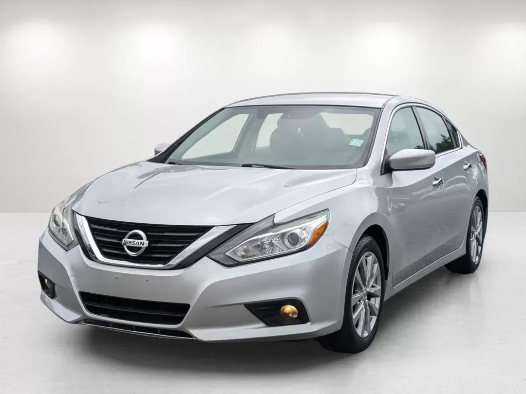 2018 /Charcoal Nissan Altima 2.5 SV (1N4AL3AP8JC) with an Regular Unleaded I-4 2.5 L/152 engine, 1-Speed CVT w/OD transmission, located at 5115 14th Ave., Columbus, GA, 31904, (706) 323-0345, 32.511494, -84.971046 - 2018 Nissan Altima 2.5 SV - Photo#0