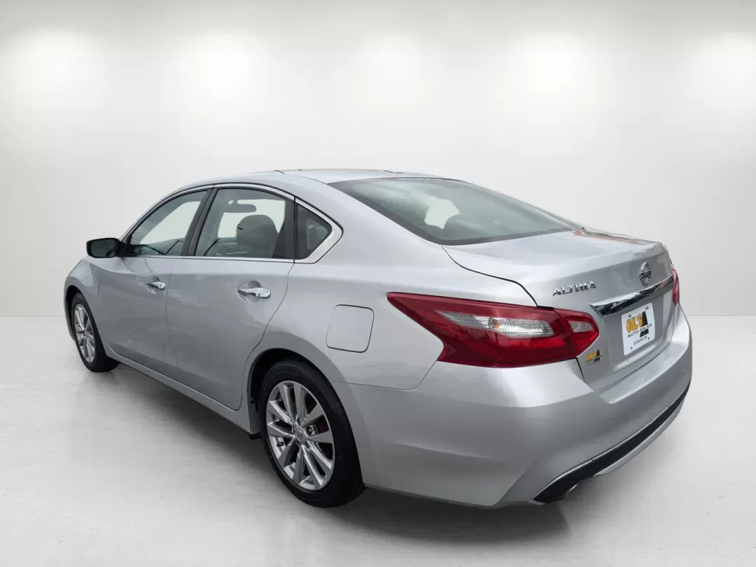 2018 /Charcoal Nissan Altima 2.5 SV (1N4AL3AP8JC) with an Regular Unleaded I-4 2.5 L/152 engine, 1-Speed CVT w/OD transmission, located at 5115 14th Ave., Columbus, GA, 31904, (706) 323-0345, 32.511494, -84.971046 - 2018 Nissan Altima 2.5 SV - Photo#6