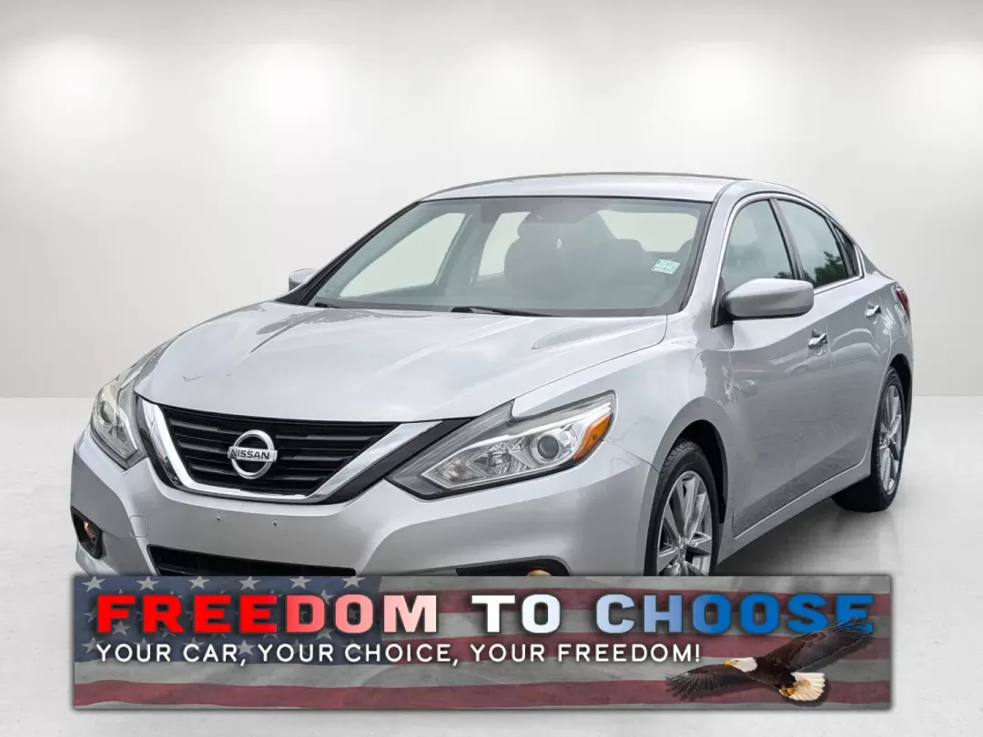 2018 /Charcoal Nissan Altima 2.5 SV (1N4AL3AP8JC) with an Other engine, located at 1430 Gateway Drive, Opelika, AL, 36801, (334) 239-0944, 32.637871, -85.409790 - ### Drive Your Dreams with the 2018 Nissan Altima 2.5 SV at Gils Auto Columbus #2!<br /> <br /> Looking for the perfect blend of comfort, reliability, and style for your daily commute or weekend getaways? Look no further! The 2018 Nissan Altima 2.5 SV is an ideal choice for budget-conscious buyers - Photo#0