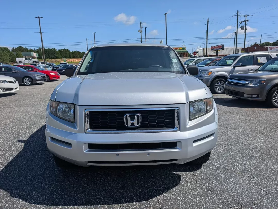2008 Honda Ridgeline RTX (2HJYK16398H) with an Gas V6 3.5L/212 engine, 5-Speed Automatic w/OD transmission, located at 5115 14th Ave., Columbus, GA, 31904, (706) 323-0345, 32.511494, -84.971046 - ### Discover Adventure and Reliability with This 2008 Honda Ridgeline RTX at Gils Auto!<br /> <br /> Are you looking for a reliable pickup truck that effortlessly balances work and play? The 2008 Honda Ridgeline RTX is your perfect partner for weekend adventures, family outings, and even your daily - Photo#1