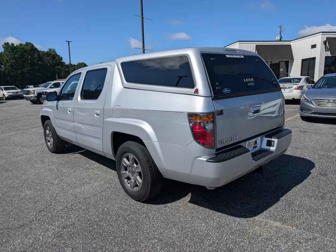 2008 Honda Ridgeline RTX (2HJYK16398H) with an Gas V6 3.5L/212 engine, 5-Speed Automatic w/OD transmission, located at 5115 14th Ave., Columbus, GA, 31904, (706) 323-0345, 32.511494, -84.971046 - ### Discover Adventure and Reliability with This 2008 Honda Ridgeline RTX at Gils Auto!<br /> <br /> Are you looking for a reliable pickup truck that effortlessly balances work and play? The 2008 Honda Ridgeline RTX is your perfect partner for weekend adventures, family outings, and even your daily - Photo#6