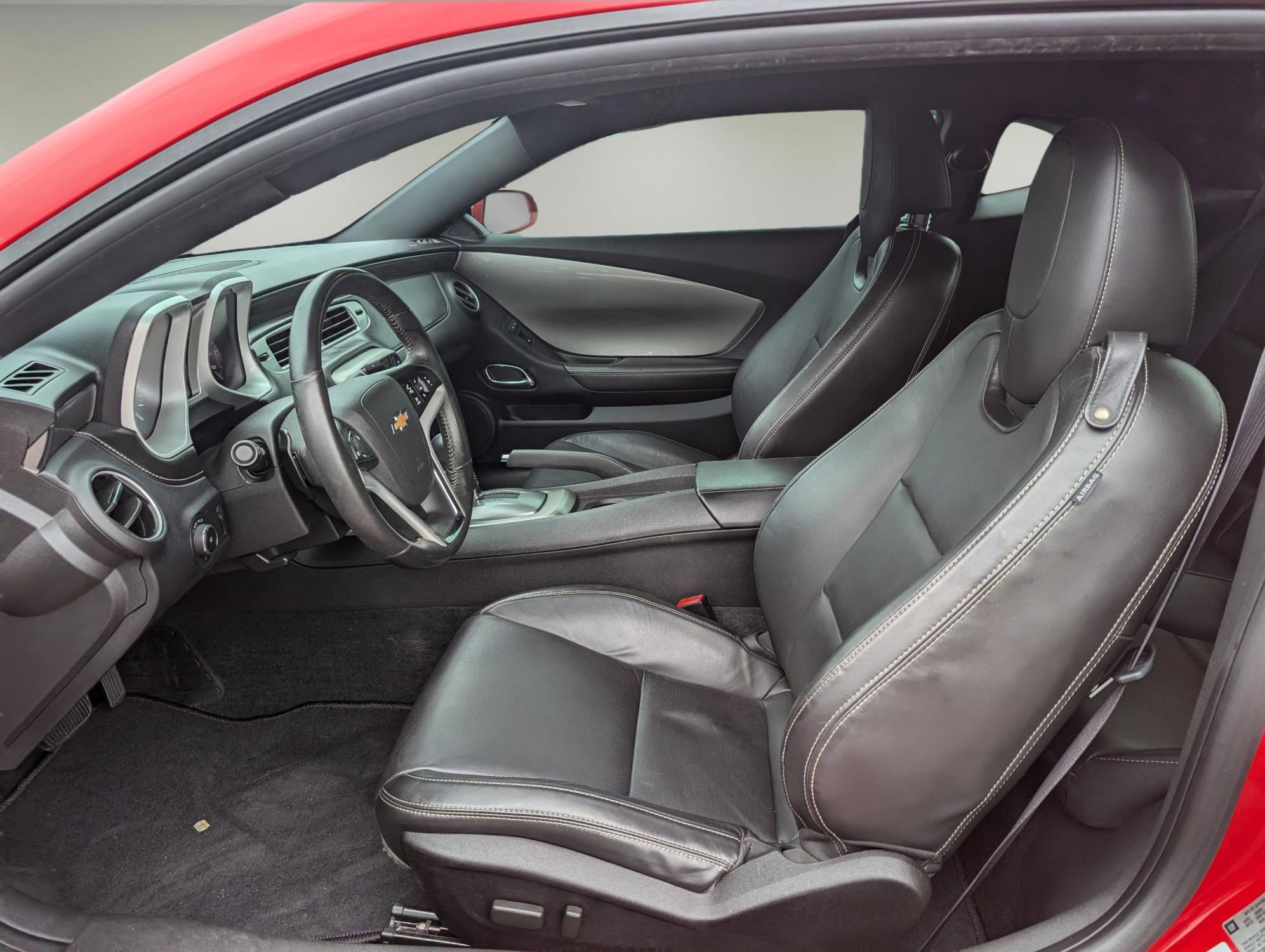 2014 /Black Chevrolet Camaro LT (2G1FC1E38E9) with an Gas V6 3.6L/217 engine, 6-Speed Automatic transmission, located at 5115 14th Ave., Columbus, GA, 31904, (706) 323-0345, 32.511494, -84.971046 - 2014 Chevrolet Camaro LT - Photo#9