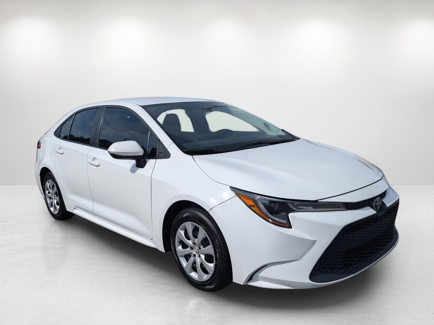 2022 Toyota Corolla LE (5YFEPMAE4NP) with an Regular Unleaded I-4 1.8 L/110 engine, 1-Speed CVT w/OD transmission, located at 1430 Gateway Drive, Opelika, AL, 36801, (334) 239-0944, 32.637871, -85.409790 - 2022 Toyota Corolla LE - Photo#7