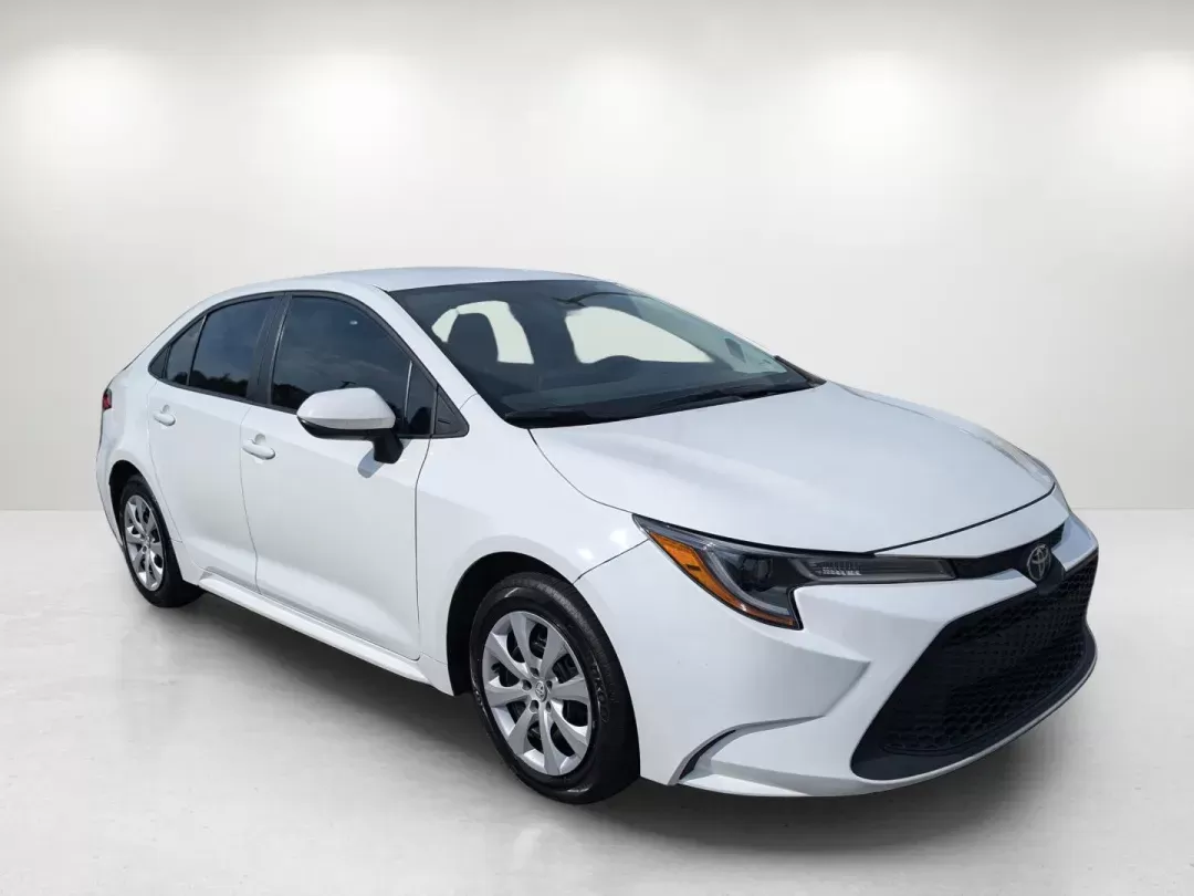 2022 Toyota Corolla LE (5YFEPMAE4NP) with an Regular Unleaded I-4 1.8 L/110 engine, 1-Speed CVT w/OD transmission, located at 1430 Gateway Drive, Opelika, AL, 36801, (334) 239-0944, 32.637871, -85.409790 - 2022 Toyota Corolla LE - Photo#8