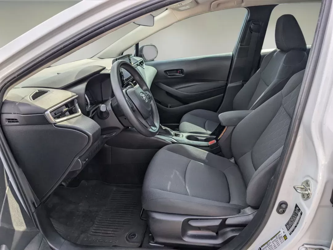2022 Toyota Corolla LE (5YFEPMAE4NP) with an Regular Unleaded I-4 1.8 L/110 engine, 1-Speed CVT w/OD transmission, located at 1430 Gateway Drive, Opelika, AL, 36801, (334) 239-0944, 32.637871, -85.409790 - 2022 Toyota Corolla LE - Photo#11