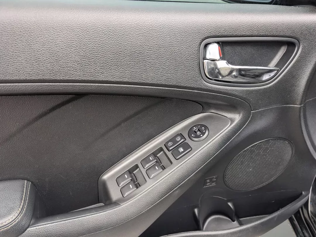 2016 /Black Kia Forte LX (KNAFK4A6XG5) with an Regular Unleaded I-4 1.8 L/110 engine, 6-Speed Automatic w/OD transmission, located at 804 22nd Ave, Phenix City, AL, 36870, (334) 297-1860, 32.484749, -85.024475 - 2016 Kia Forte LX - Photo#14