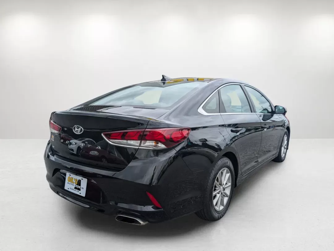 2018 /Gray Hyundai Sonata SE (5NPE24AF2JH) with an Regular Unleaded I-4 2.4 L/144 engine, 6-Speed Automatic w/OD transmission, located at 5115 14th Ave., Columbus, GA, 31904, (706) 323-0345, 32.511494, -84.971046 - 2018 Hyundai Sonata SE - Photo#1