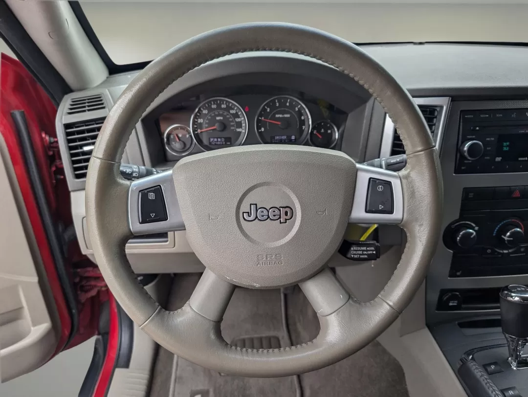 2009 /Khaki Jeep Grand Cherokee Laredo (1J8GS48K59C) with an Other engine, located at 521 Old Farm Lane Rd, Prattville, AL, 36066, (334) 325-1505, 32.482460, -86.416367 - 2009 Jeep Grand Cherokee Laredo - Photo#15