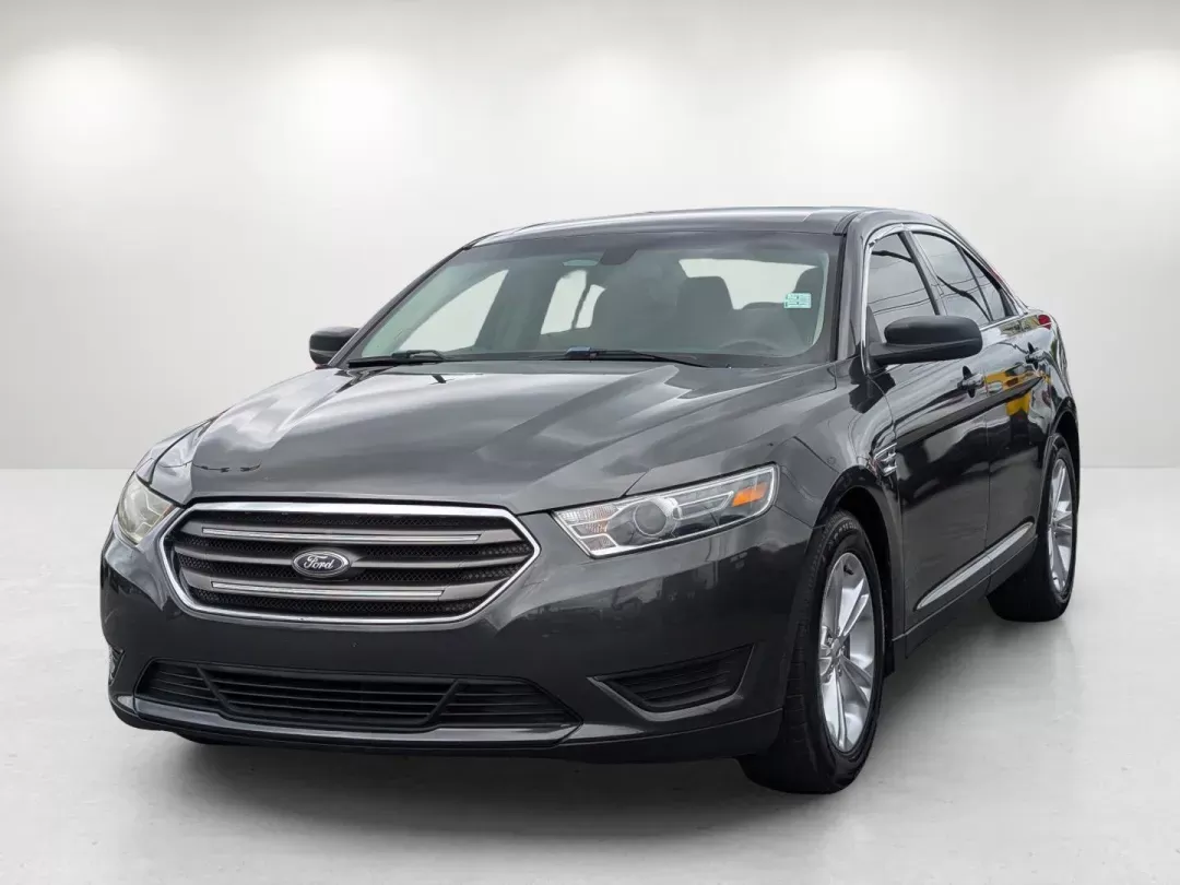 2018 Ford Taurus SE (1FAHP2D87JG) with an Other engine, located at 1430 Gateway Drive, Opelika, AL, 36801, (334) 239-0944, 32.637871, -85.409790 - ### Discover Your Next Adventure with the 2018 Ford Taurus SE at Gils Auto - Columbus!<br /> <br /> Are you searching for a dependable vehicle that seamlessly integrates into your lifestyle? Whether you're commuting to work, running errands around Columbus, or planning a family road trip, the 2018 F - Photo#1