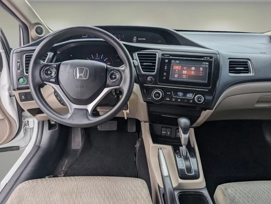 2015 Honda Civic Sedan SE (19XFB2F74FE) with an Other engine, located at 1430 Gateway Drive, Opelika, AL, 36801, (334) 239-0944, 32.637871, -85.409790 - 2015 Honda Civic Sedan SE - Photo#11