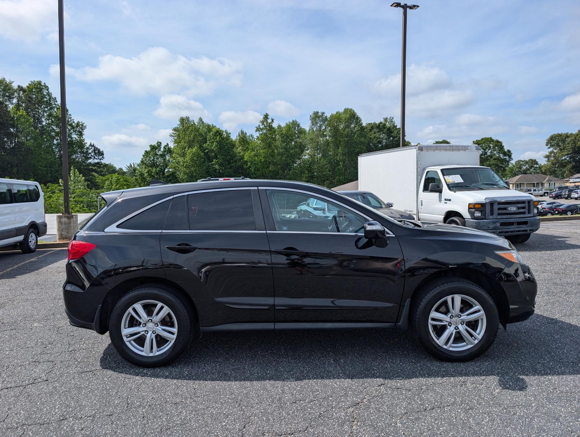 2013 Acura RDX Tech Pkg (5J8TB3H54DL) with an Gas V6 3.5L/212 engine, 6-Speed Automatic w/Manual Shift transmission, located at 3959 U.S. 80 W, Phenix City, AL, 36870, (334) 297-4885, 32.469296, -85.135185 - 2013 Acura RDX Tech Pkg - Photo#3