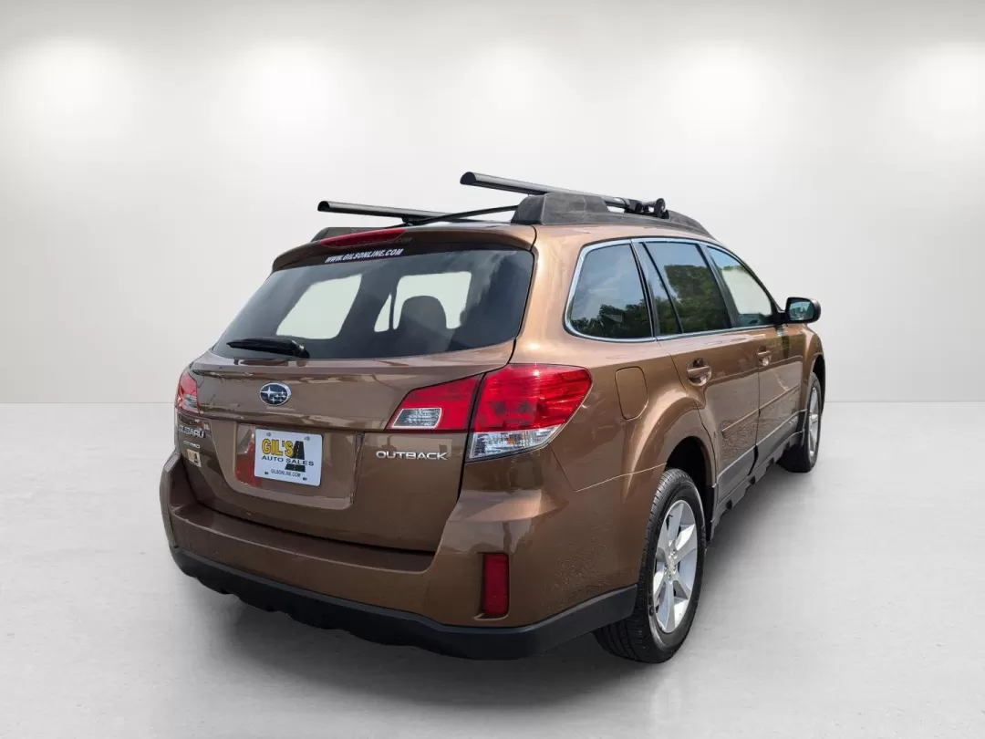 2013 /Ivory Striated Subaru Outback 2.5i Premium (4S4BRCCCXD3) with an Other engine, located at 7000 Northlake Connector, Columbus, GA, 31904, (706) 987-8085, 32.524975, -84.978134 - **Discover Your Next Adventure with the 2013 Subaru Outback at Gils Auto** <br /> <br /> Are you ready for weekend getaways or family road trips that create lasting memories? The 2013 Subaru Outback 2.5i Premium is your perfect companion. With its spacious interior and all-wheel drive capability, t - Photo#4