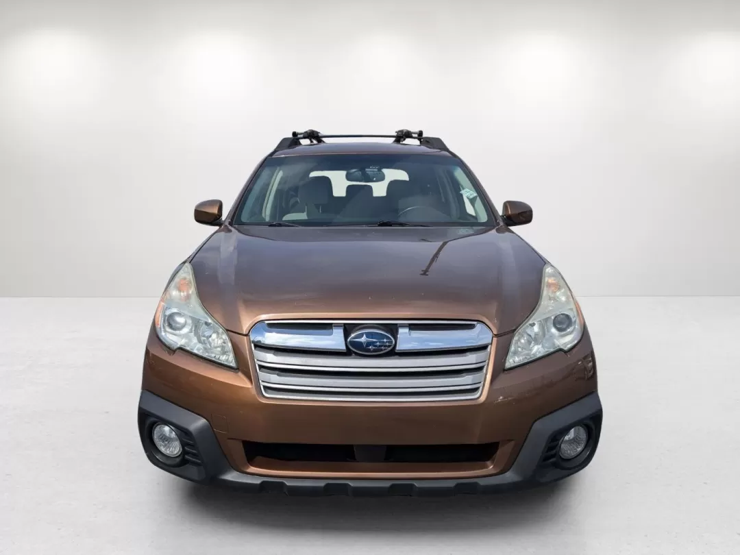 2013 /Ivory Striated Subaru Outback 2.5i Premium (4S4BRCCCXD3) with an Other engine, located at 7000 Northlake Connector, Columbus, GA, 31904, (706) 987-8085, 32.524975, -84.978134 - **Discover Your Next Adventure with the 2013 Subaru Outback at Gils Auto** <br /> <br /> Are you ready for weekend getaways or family road trips that create lasting memories? The 2013 Subaru Outback 2.5i Premium is your perfect companion. With its spacious interior and all-wheel drive capability, t - Photo#7