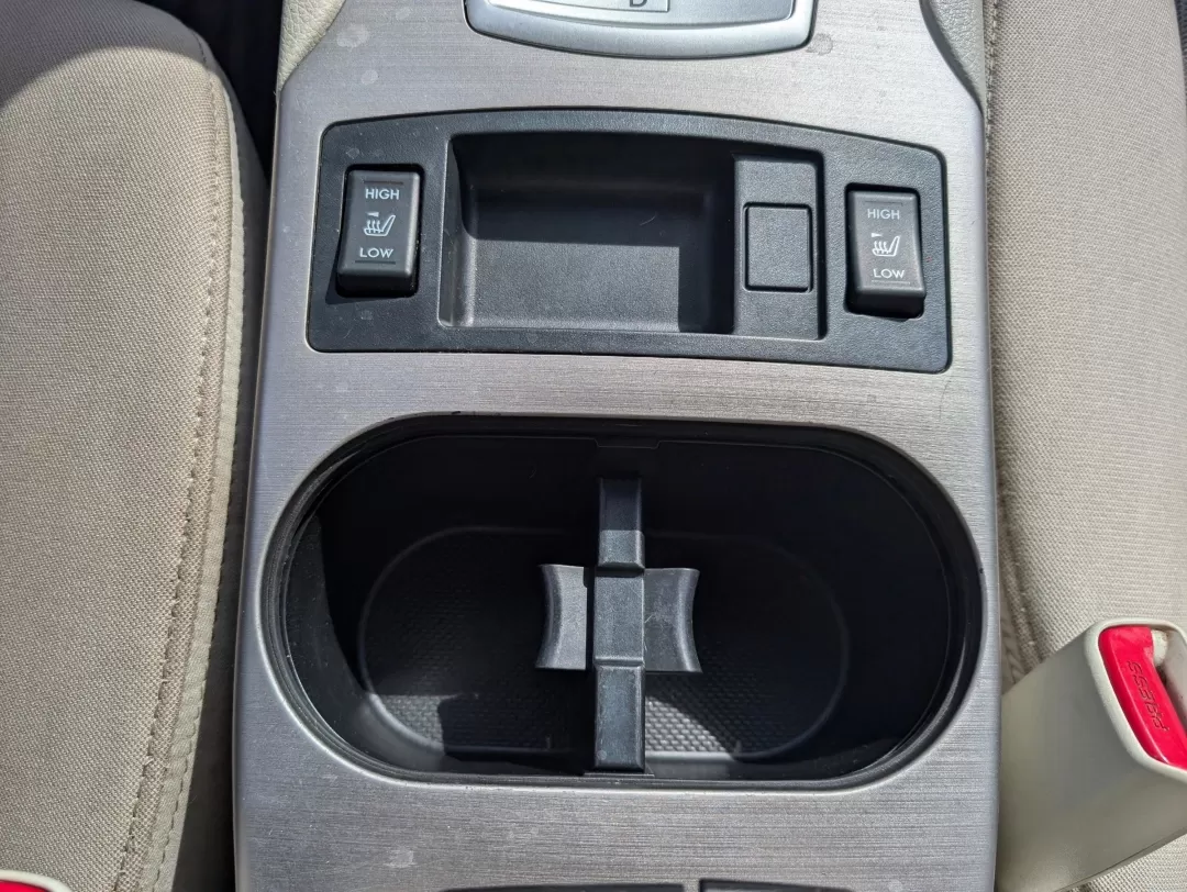 2013 /Ivory Striated Subaru Outback 2.5i Premium (4S4BRCCCXD3) with an Other engine, located at 7000 Northlake Connector, Columbus, GA, 31904, (706) 987-8085, 32.524975, -84.978134 - **Discover Your Next Adventure with the 2013 Subaru Outback at Gils Auto** <br /> <br /> Are you ready for weekend getaways or family road trips that create lasting memories? The 2013 Subaru Outback 2.5i Premium is your perfect companion. With its spacious interior and all-wheel drive capability, t - Photo#12