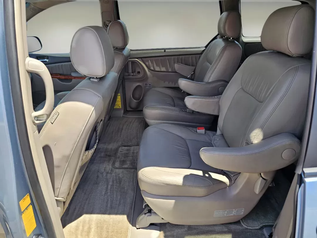 2008 Toyota Sienna XLE (5TDZK22C78S) with an Gas V6 3.5L/211 engine, 5-Speed Automatic transmission, located at 521 Old Farm Lane Rd, Prattville, AL, 36066, (334) 325-1505, 32.482460, -86.416367 - 2008 Toyota Sienna XLE - Photo#14