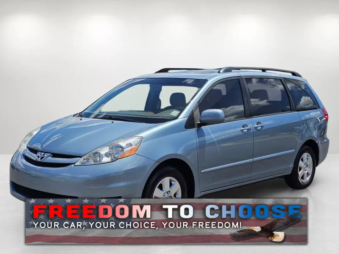 2008 Toyota Sienna XLE (5TDZK22C78S) with an Other engine, located at 521 Old Farm Lane Rd, Prattville, AL, 36066, (334) 325-1505, 32.482460, -86.416367 - **Experience Family Adventures with the 2008 Toyota Sienna XLE at Gils Auto - Prattville**<br /> <br /> Are you ready to elevate your family outings and make unforgettable memories? The 2008 Toyota Sienna XLE is here to ensure that every trip, from school runs to weekend getaways, is comfortable and - Photo#0