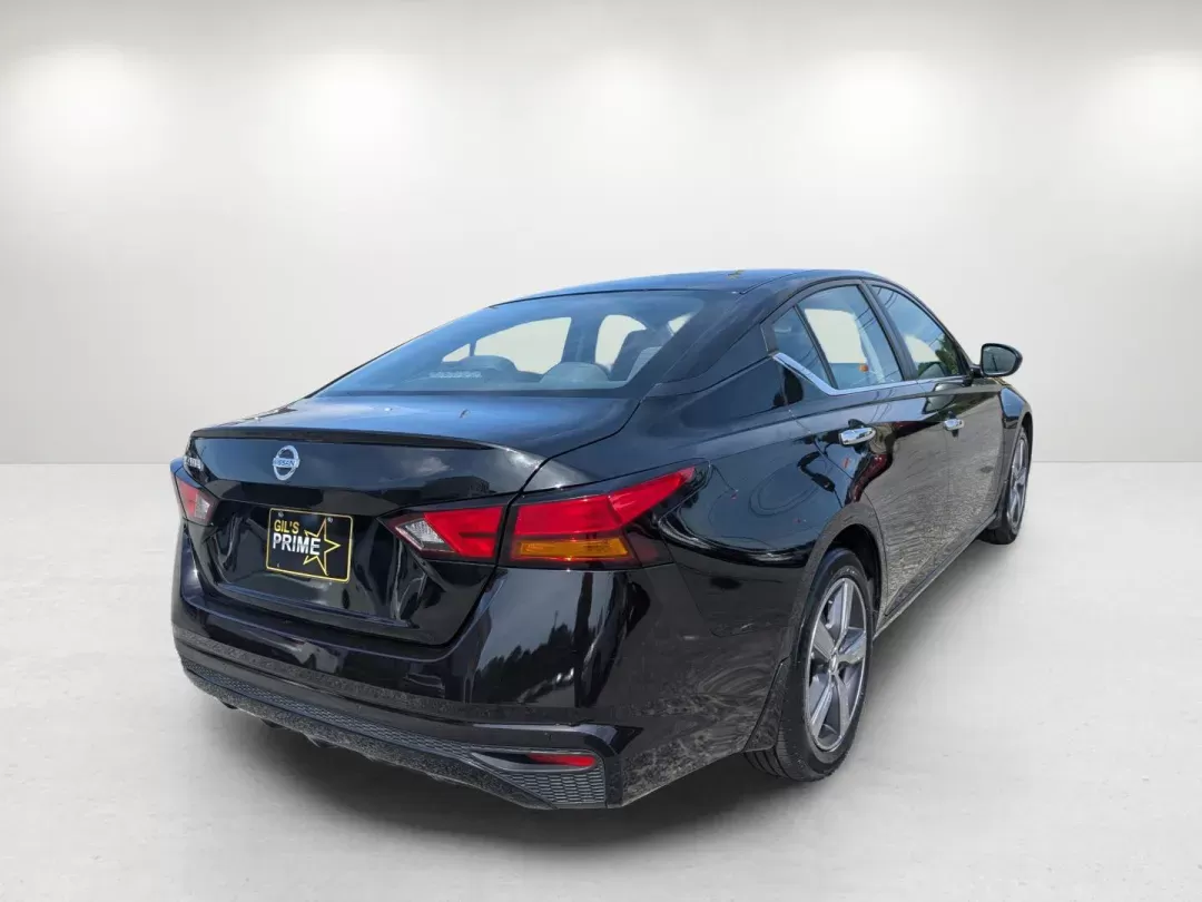 2021 /Charcoal Nissan Altima 2.5 S (1N4BL4BVXMN) with an Regular Unleaded I-4 2.5 L/152 engine, 1-Speed CVT w/OD transmission, located at 5115 14th Ave., Columbus, GA, 31904, (706) 323-0345, 32.511494, -84.971046 - 2021 Nissan Altima 2.5 S - Photo#4