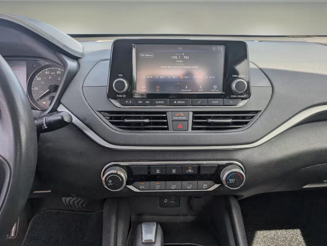 2021 /Charcoal Nissan Altima 2.5 S (1N4BL4BVXMN) with an Regular Unleaded I-4 2.5 L/152 engine, 1-Speed CVT w/OD transmission, located at 5115 14th Ave., Columbus, GA, 31904, (706) 323-0345, 32.511494, -84.971046 - 2021 Nissan Altima 2.5 S - Photo#15