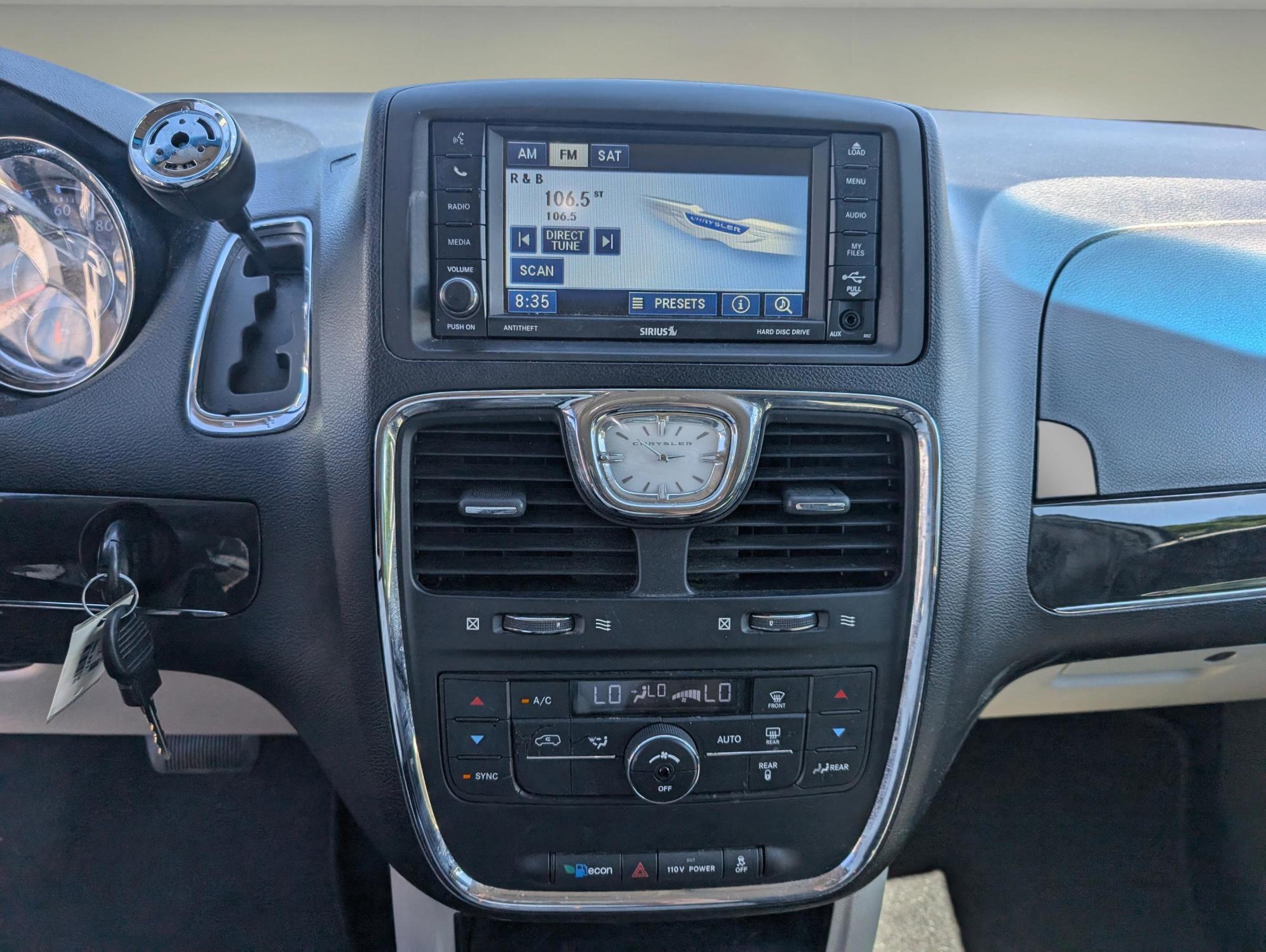 2012 /Black/Light Graystone Interior Chrysler Town and Country Touring (2C4RC1BG7CR) with an Gas/Ethanol V6 3.6L/ engine, 6-Speed Automatic transmission, located at 3959 U.S. 80 W, Phenix City, AL, 36870, (334) 297-4885, 32.469296, -85.135185 - 2012 Chrysler Town and Country Touring - Photo#15