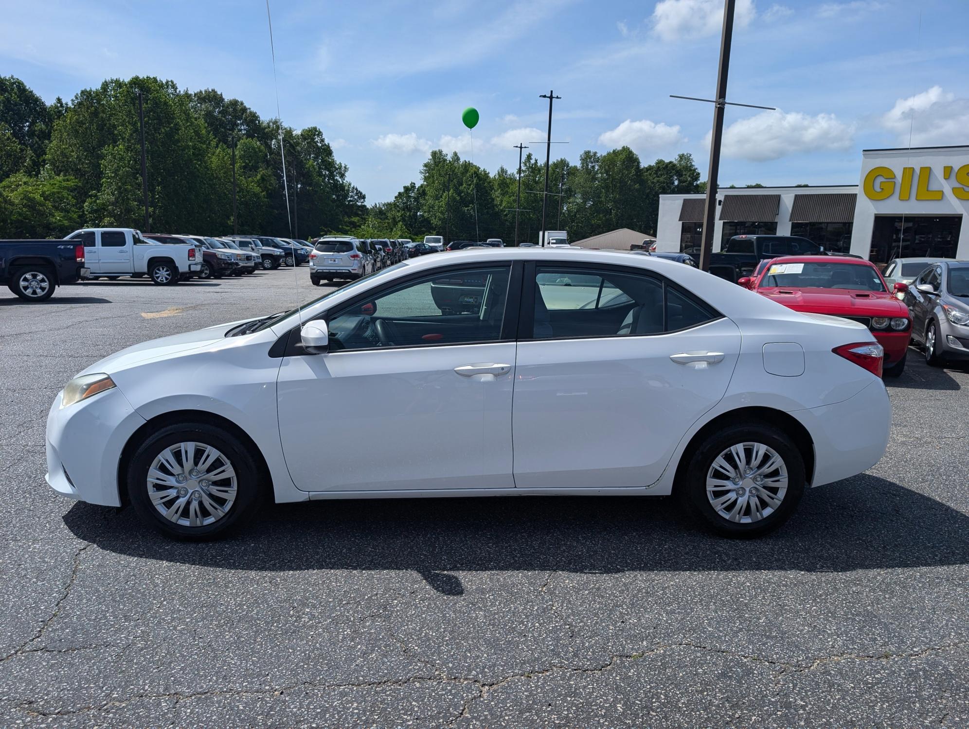 2014 Toyota Corolla LE (2T1BURHE6EC) with an Regular Unleaded I-4 1.8 L/110 engine, 1-Speed CVT w/OD transmission, located at 3959 U.S. 80 W, Phenix City, AL, 36870, (334) 297-4885, 32.469296, -85.135185 - 2014 Toyota Corolla LE - Photo#7