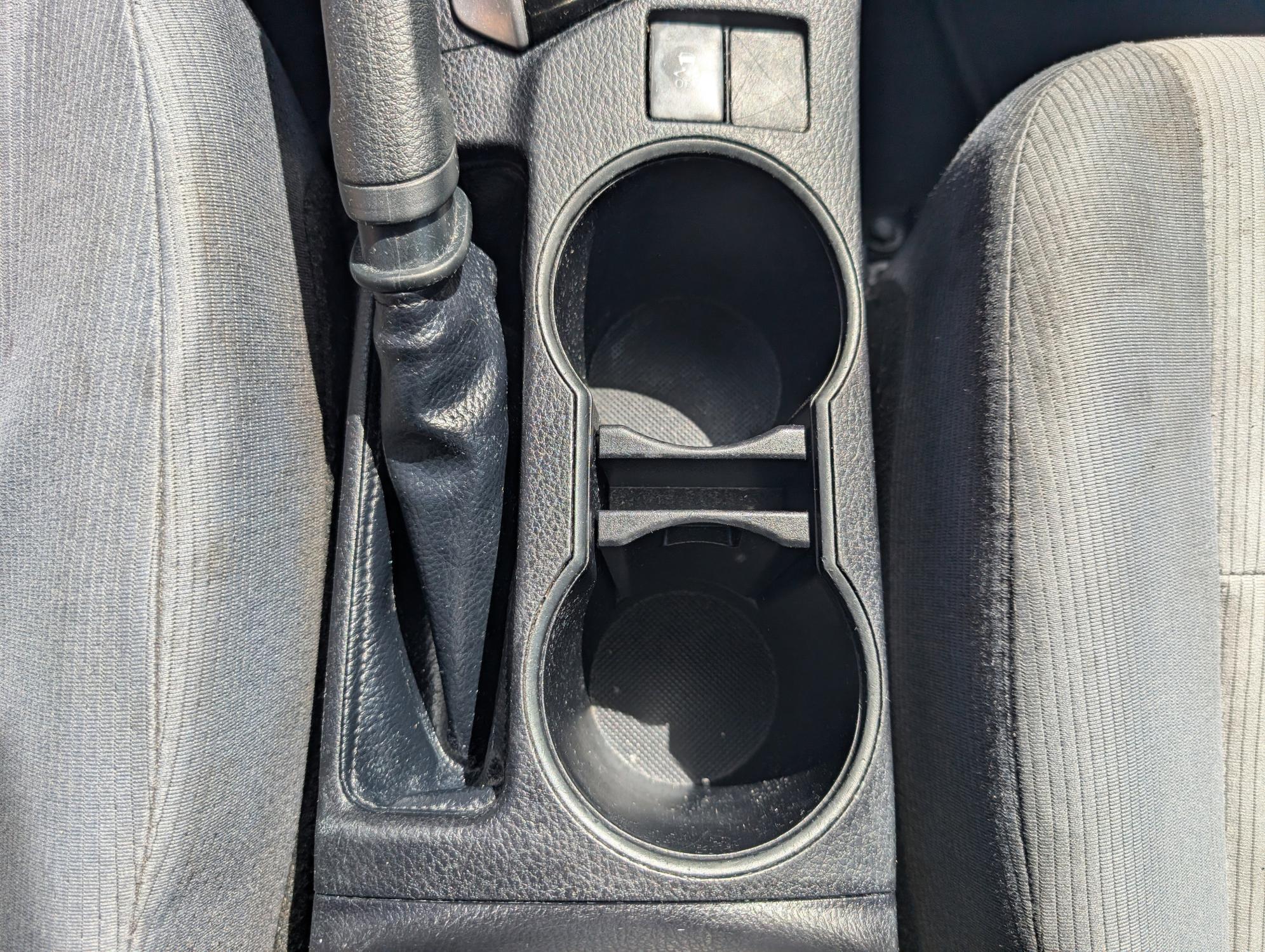 2014 Toyota Corolla LE (2T1BURHE6EC) with an Regular Unleaded I-4 1.8 L/110 engine, 1-Speed CVT w/OD transmission, located at 3959 U.S. 80 W, Phenix City, AL, 36870, (334) 297-4885, 32.469296, -85.135185 - 2014 Toyota Corolla LE - Photo#12